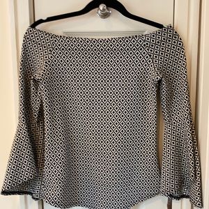 Karen Kane off shoulder, bell sleeve top. Size S
